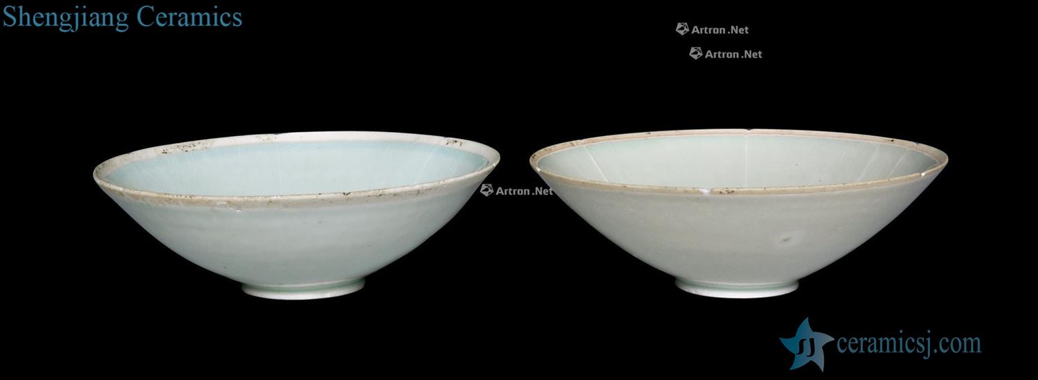 The southern song dynasty 6 green white glazed steel bowl (a)
