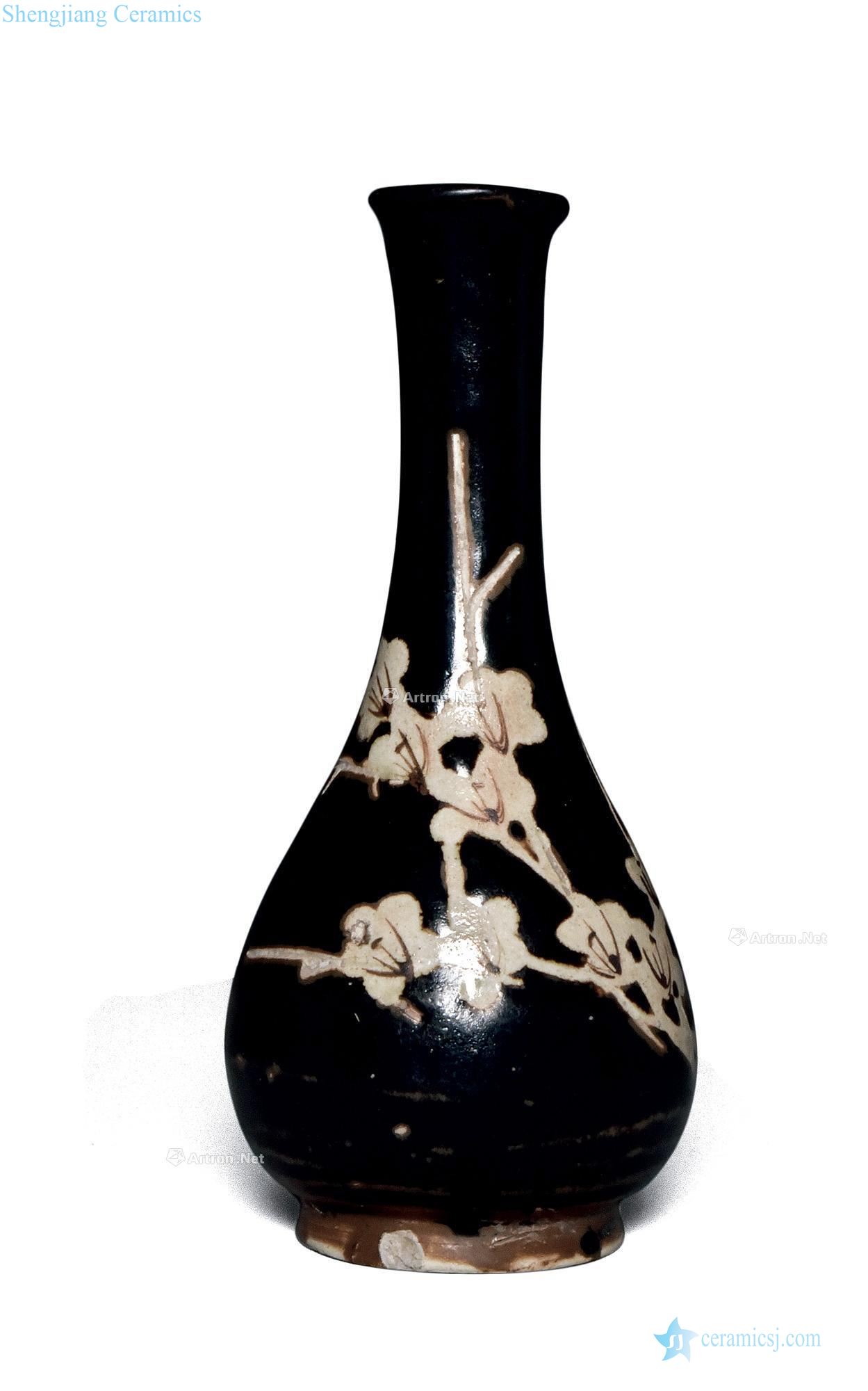 The southern song dynasty Jizhou kiln black glaze fold branch MeiWen flask