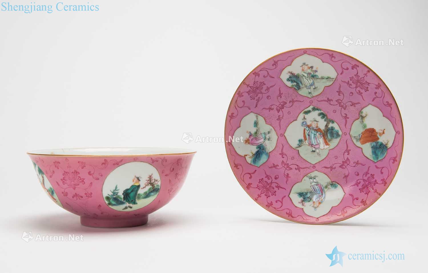 In the late qing famille rose bowl with two disc pastel characters