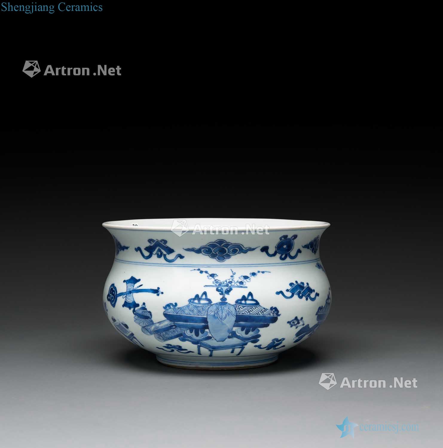 Kangxi porcelain incense burner