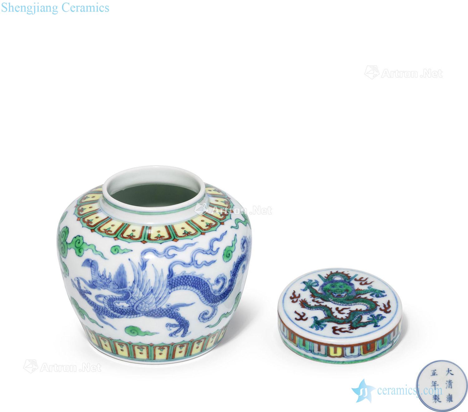 Qing yongzheng bucket color should be dragon cover tank
