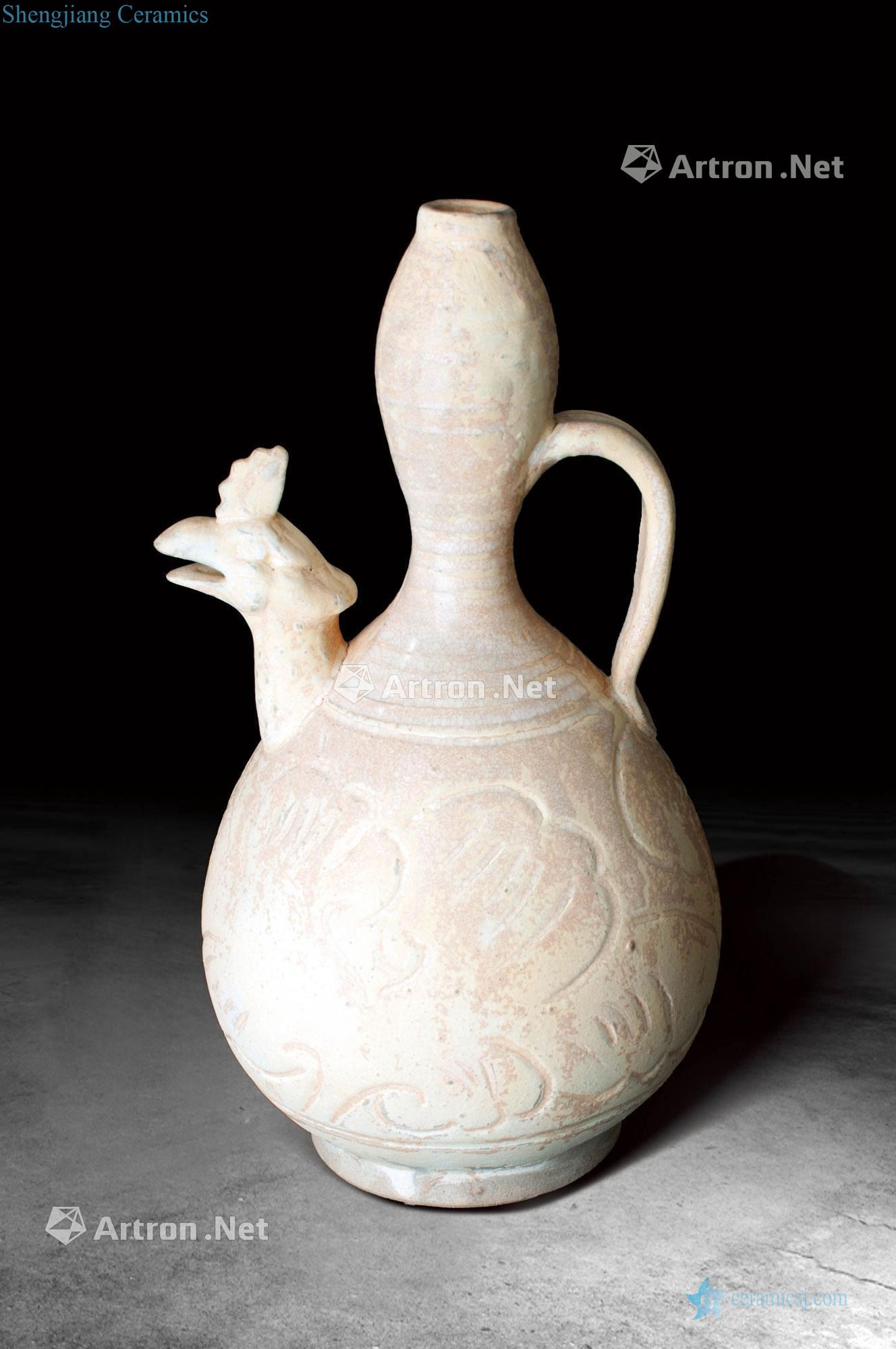 The song dynasty White glazed chicken first pot