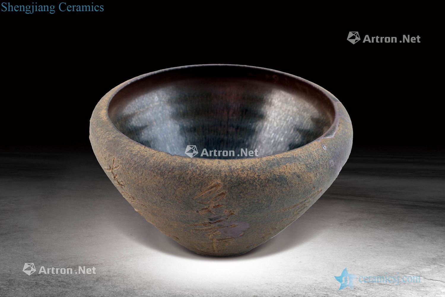 The song dynasty To build kilns carved poems TuHao cup
