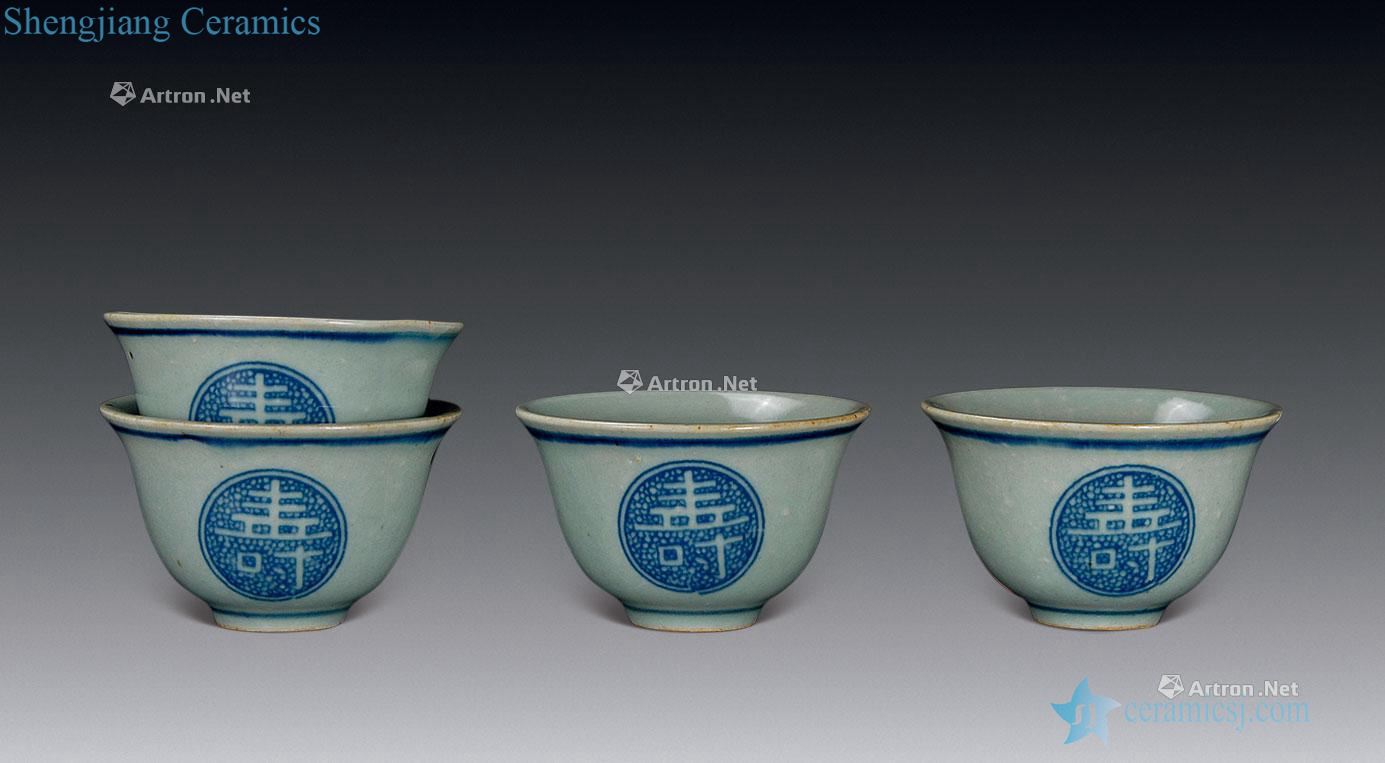 In the qing dynasty porcelain medallion group long-lived grain cup (4)