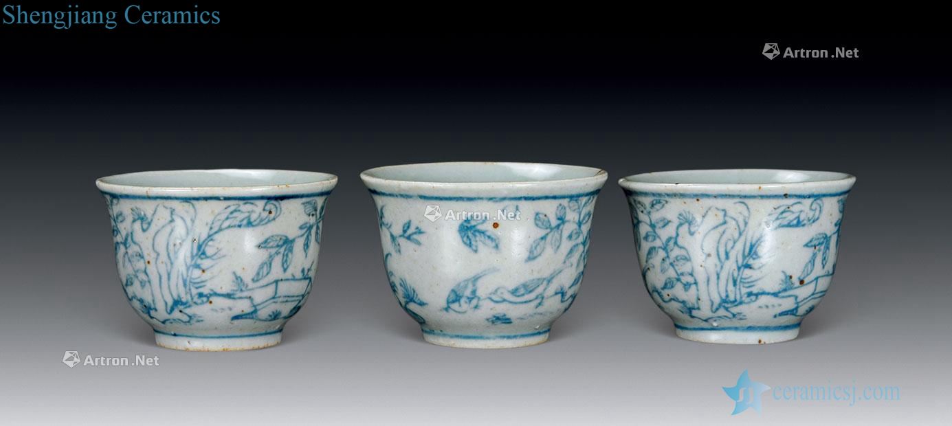 In the qing dynasty Blue light colour landscape painting of flowers and grain cup (3)