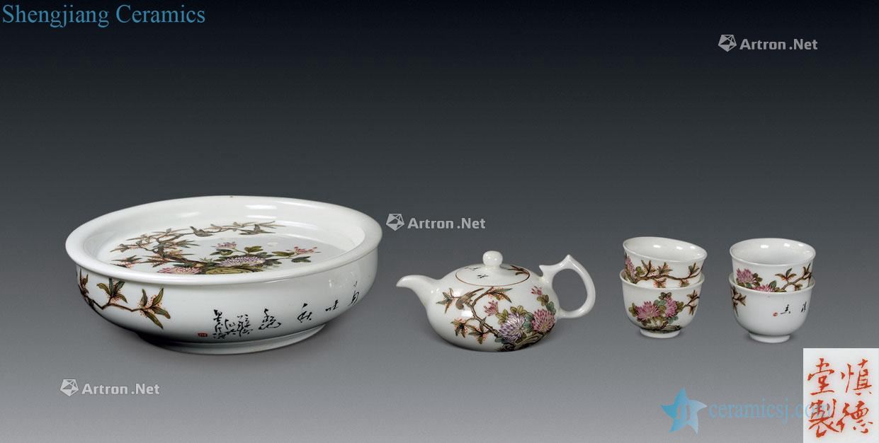 Pastel chrysanthemum to spit in the qing dynasty autumn yan tea set (a)