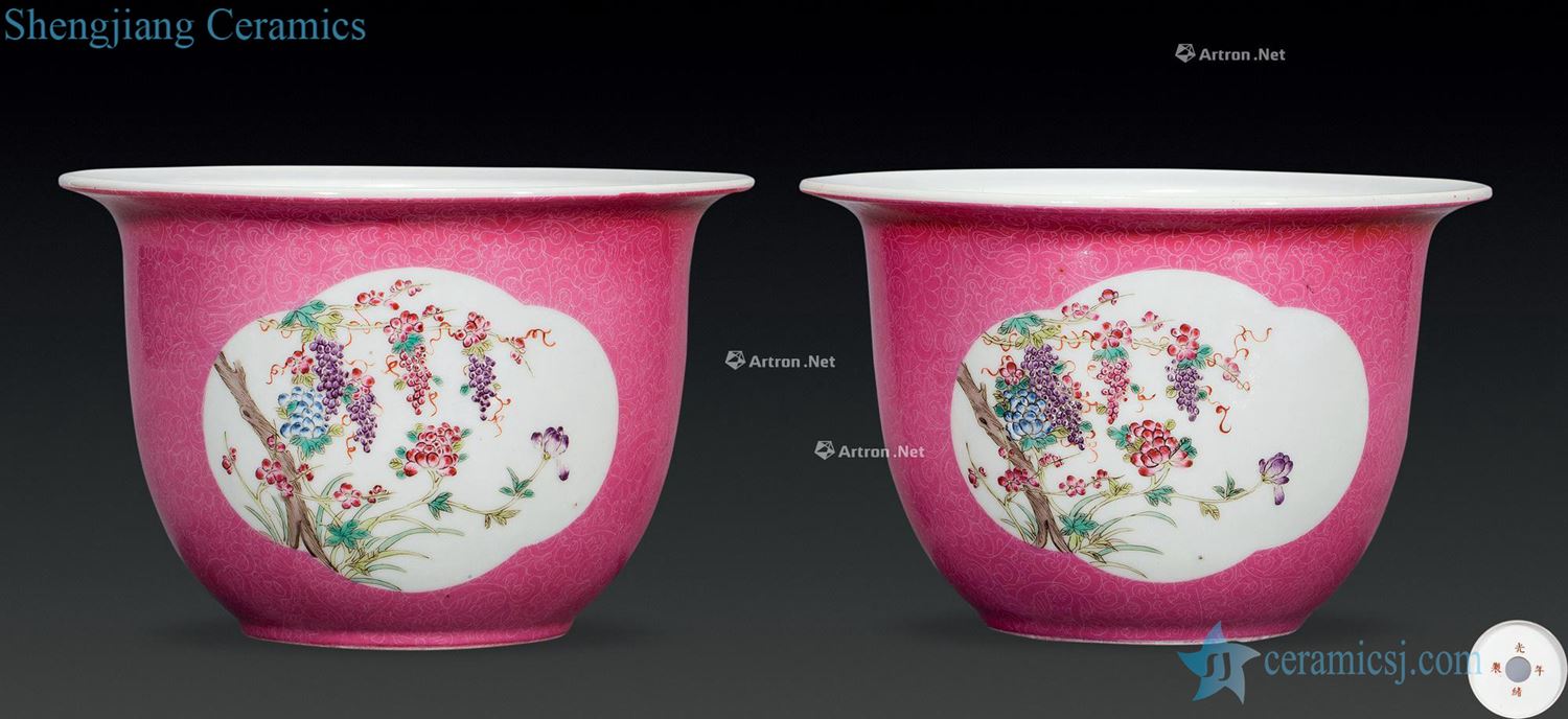 Qing carmine rolling powder enamel window flower flower pot in (a)