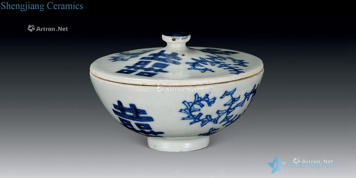 In the qing dynasty Blue and white double happiness tureen