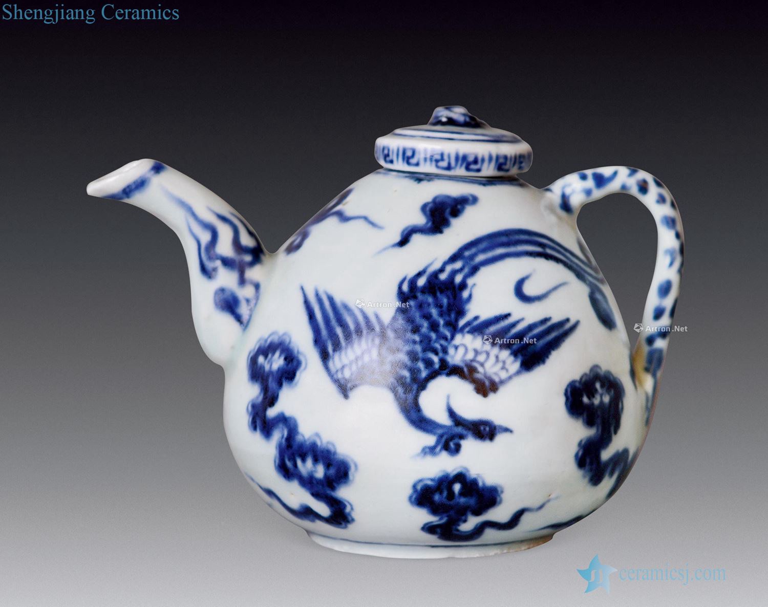 Ming Blue and white double phoenix grain ewer