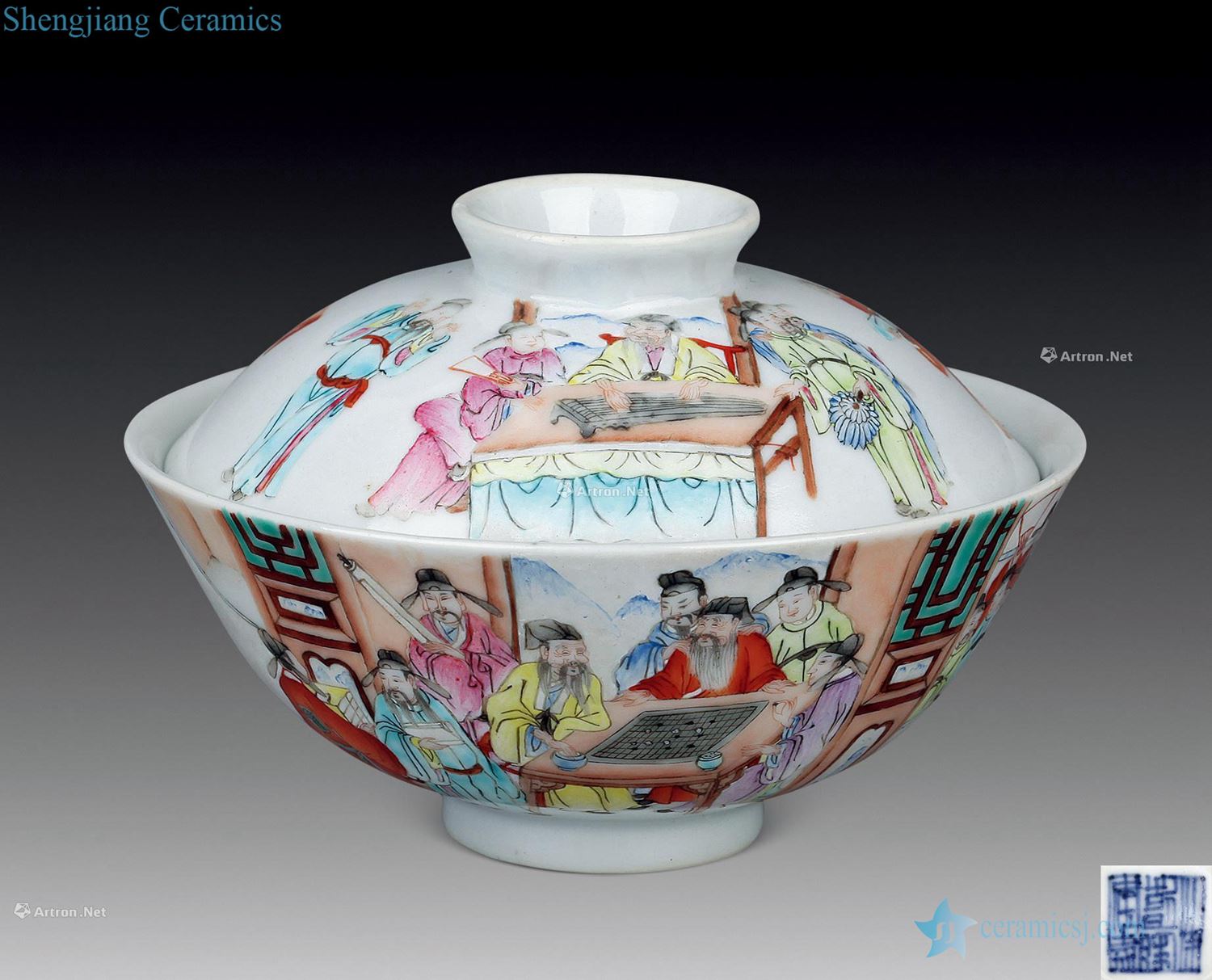Clear pastel tureen