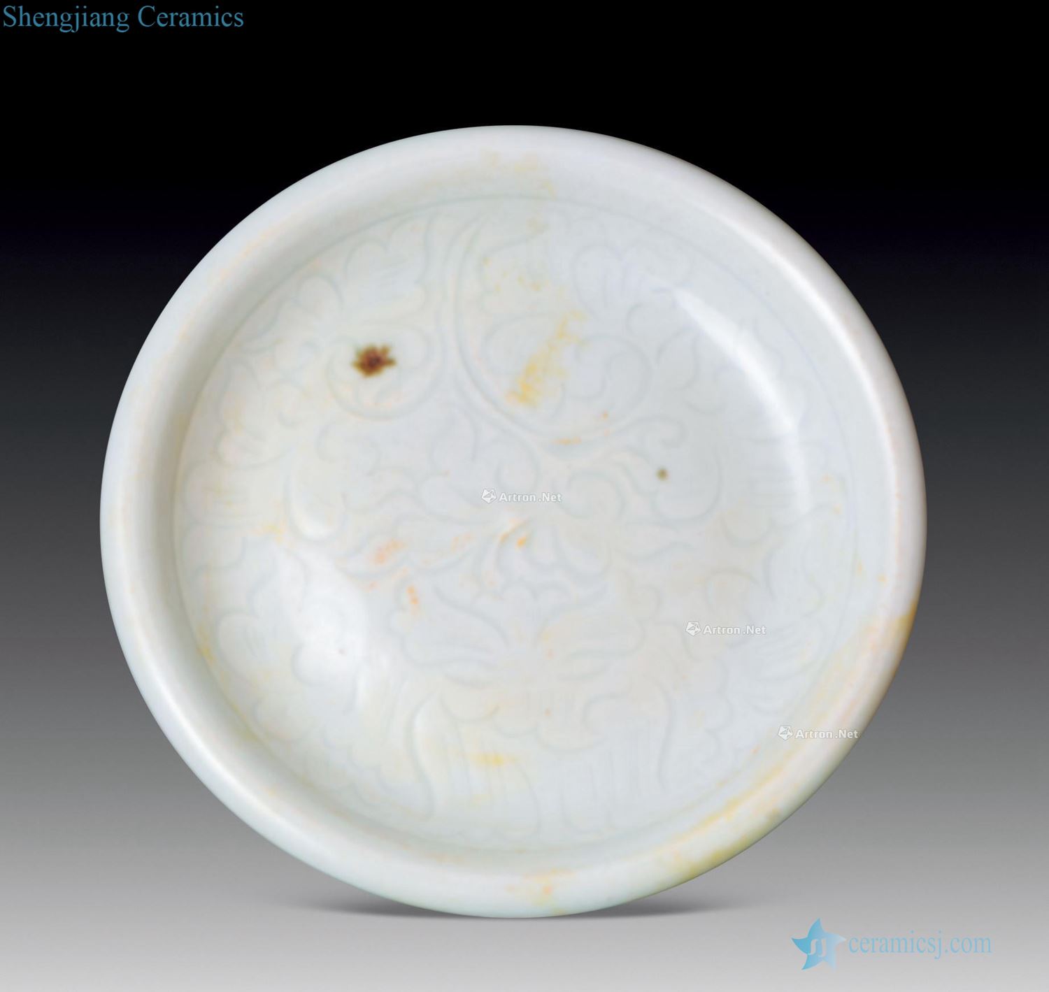 Ming or earlier Left scratching plate kiln
