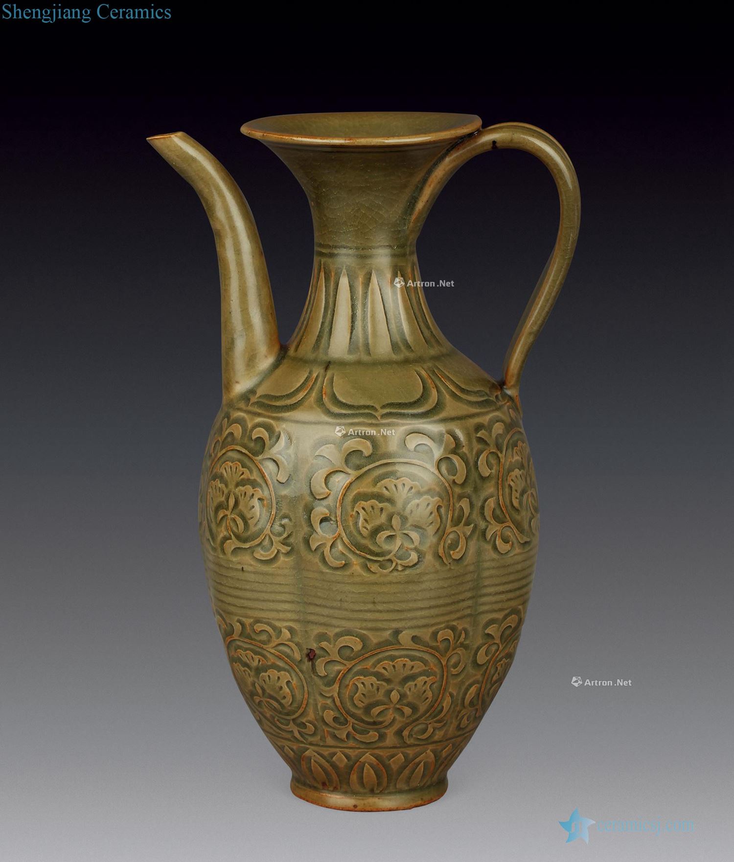 Ming or earlier Yao state kiln carved ewer