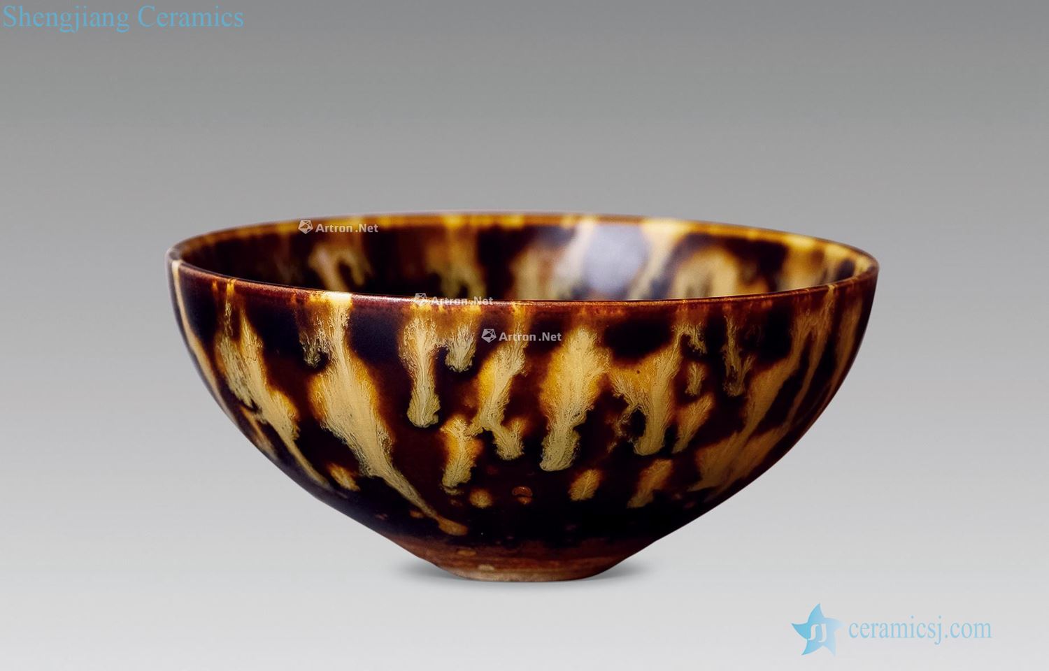 Ming or earlier Jizhou kiln hawksbill glaze bowls