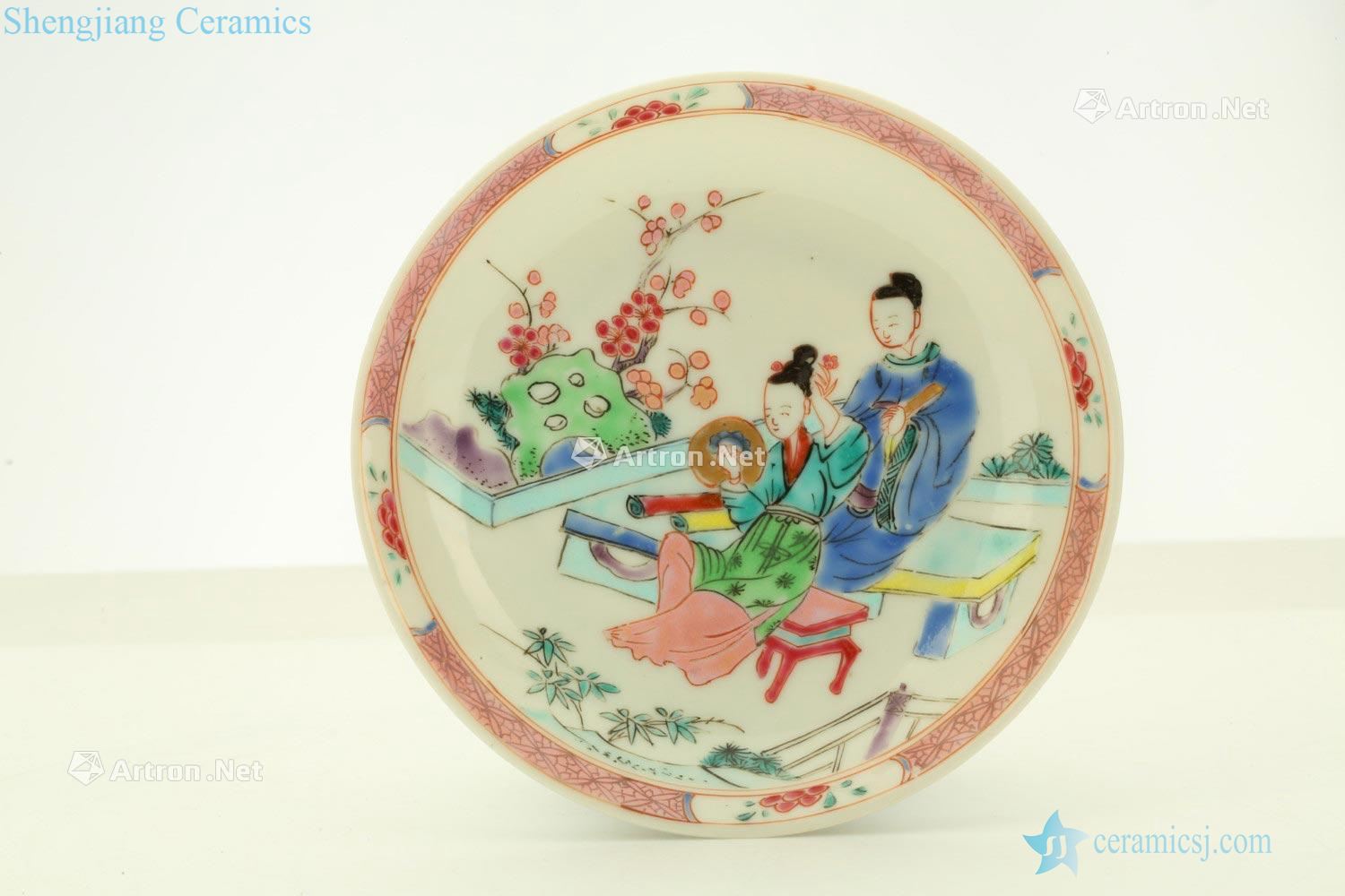 Qing yongzheng pastel painting pornography diagram cups and saucers a set of (a)