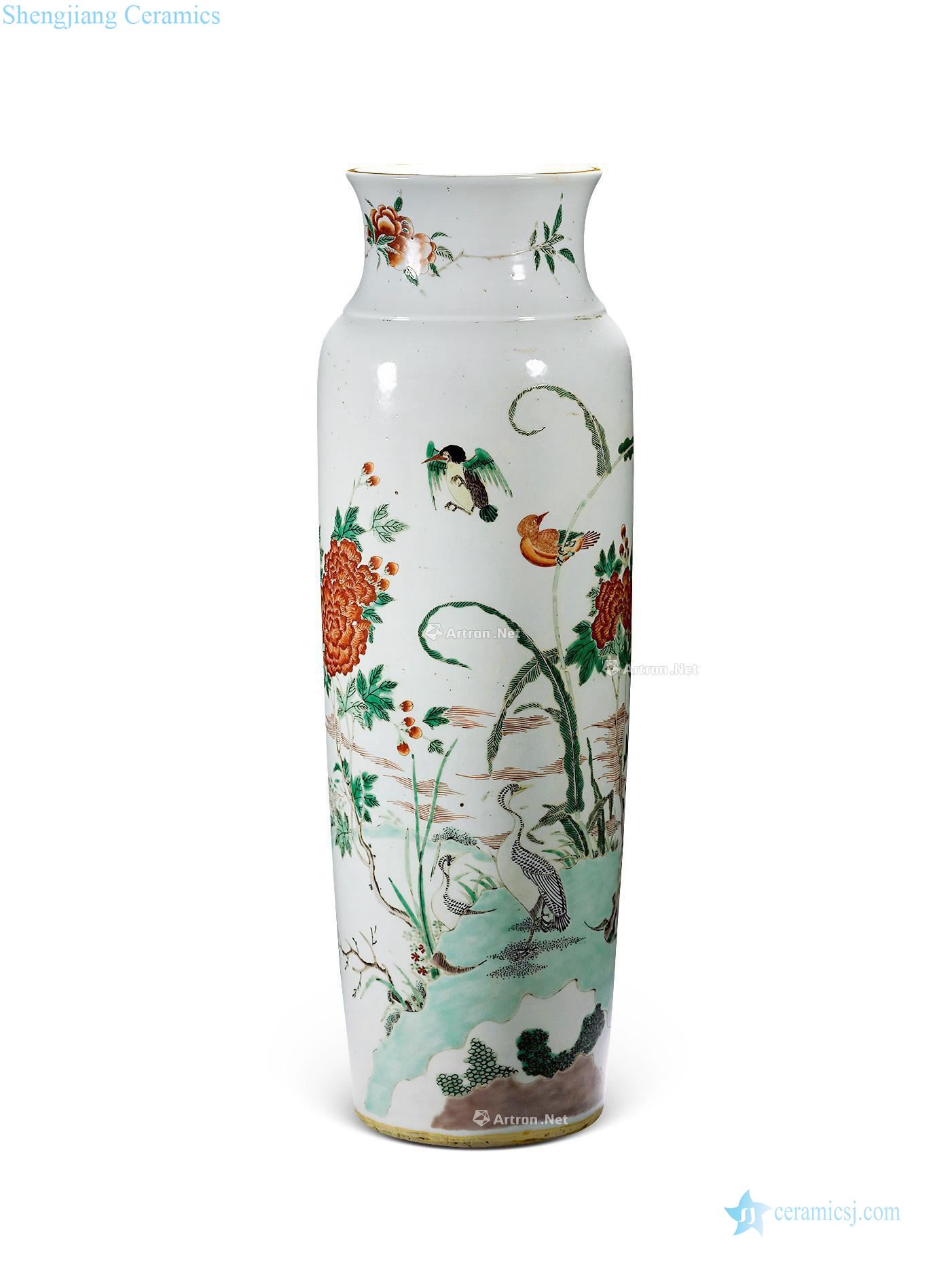 The qing emperor kangxi Colorful flowers and birds barrel bottles