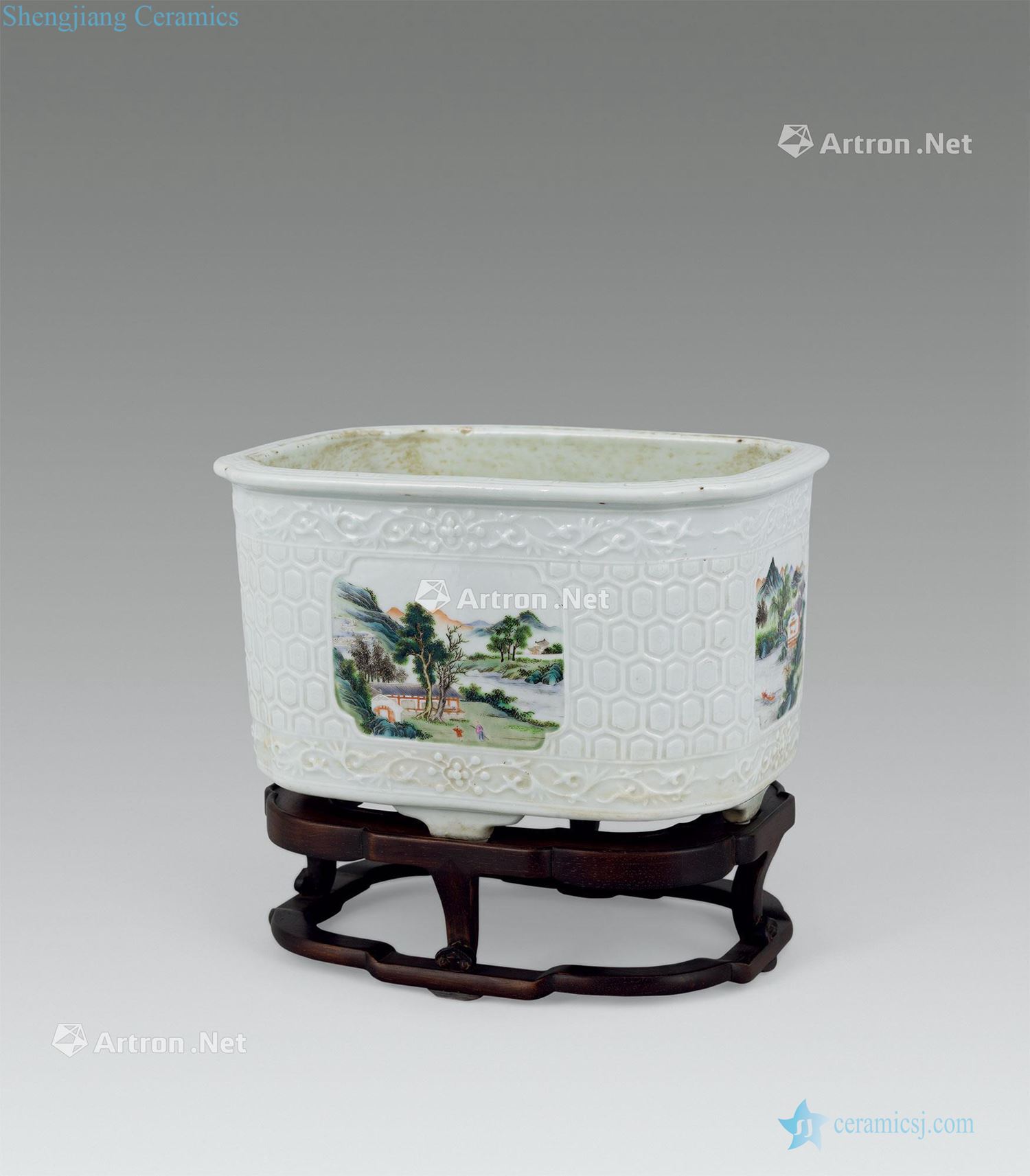 Qing jin to craft medallion pastel landscape flowerpot