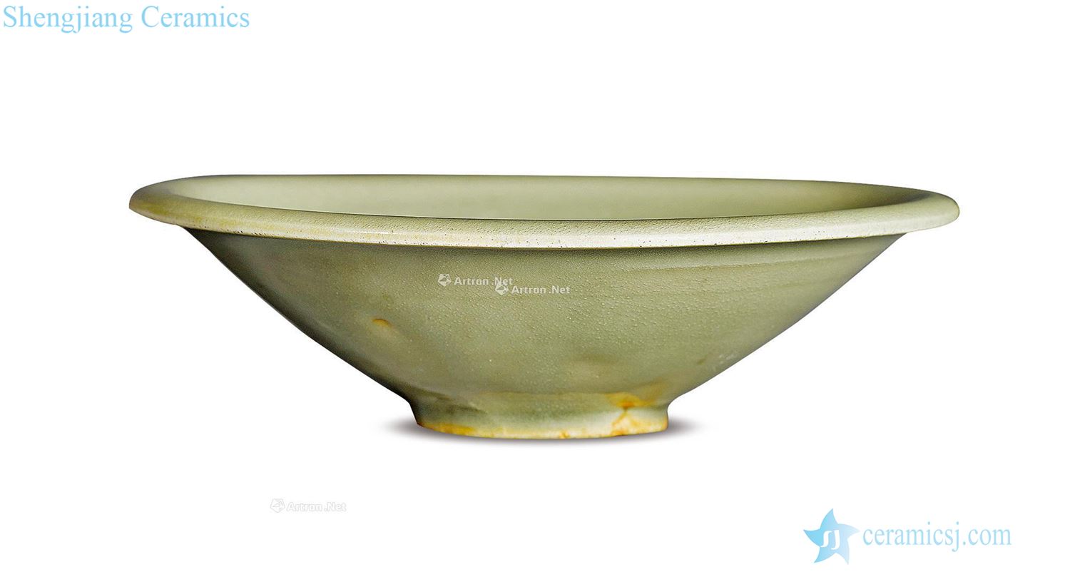 Ming Green glaze fold along the hat to bowl