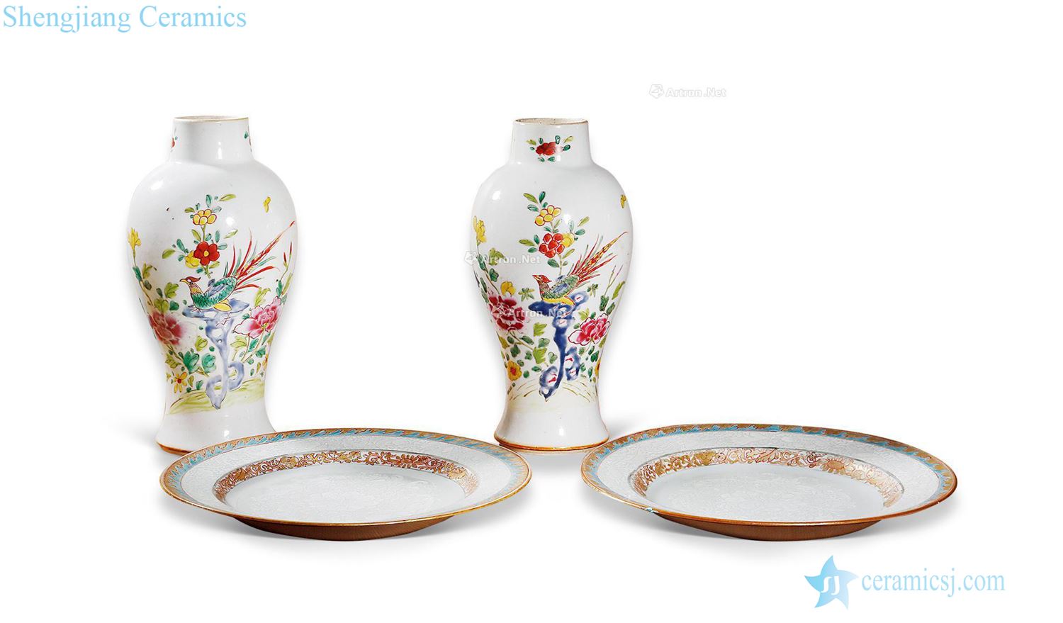 Qing yongzheng powder enamel grain bottle Pastel and white flower tray (a)