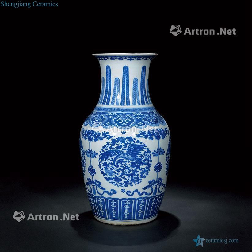 Qing daoguang Blue and white mass of chicken bottle