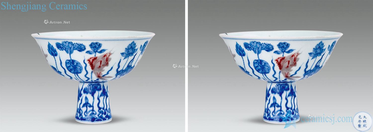 Ming Blue and white youligong red fish bath lines tall bowl