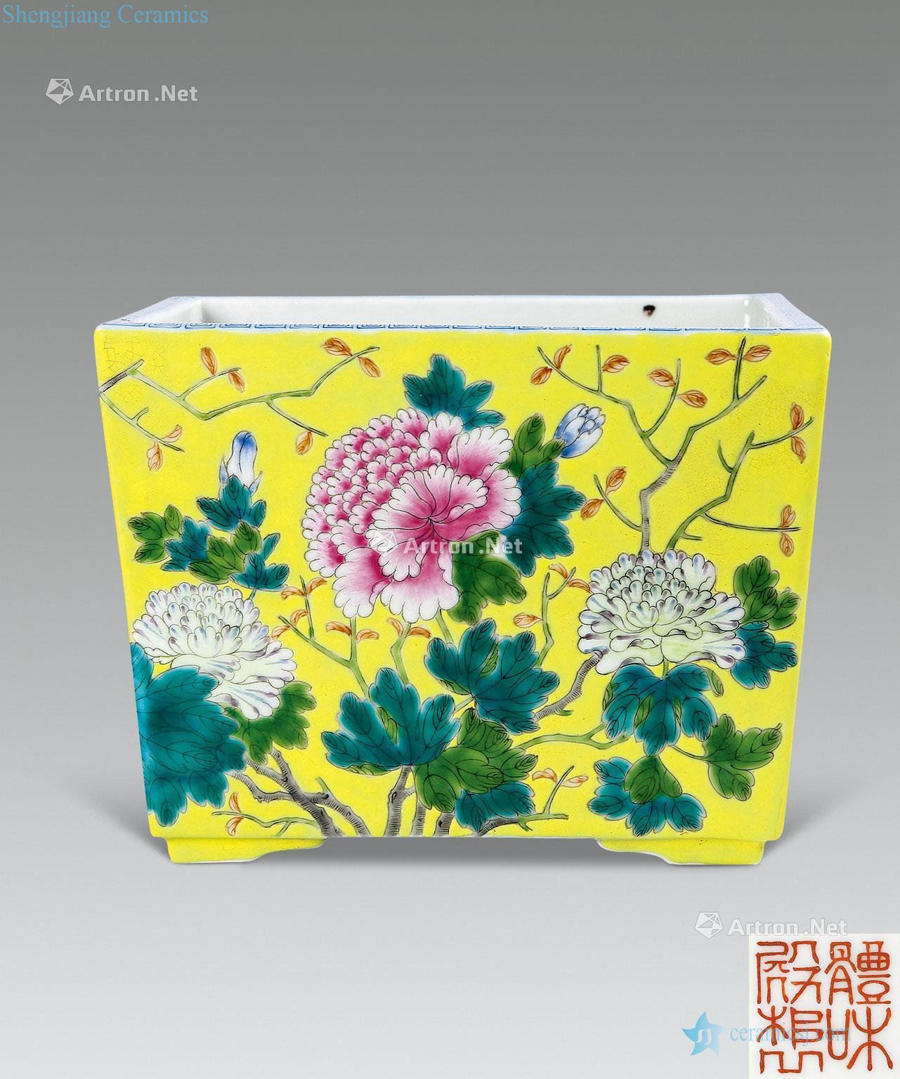Qing body and temple square faceplate to pastel yellow flowers