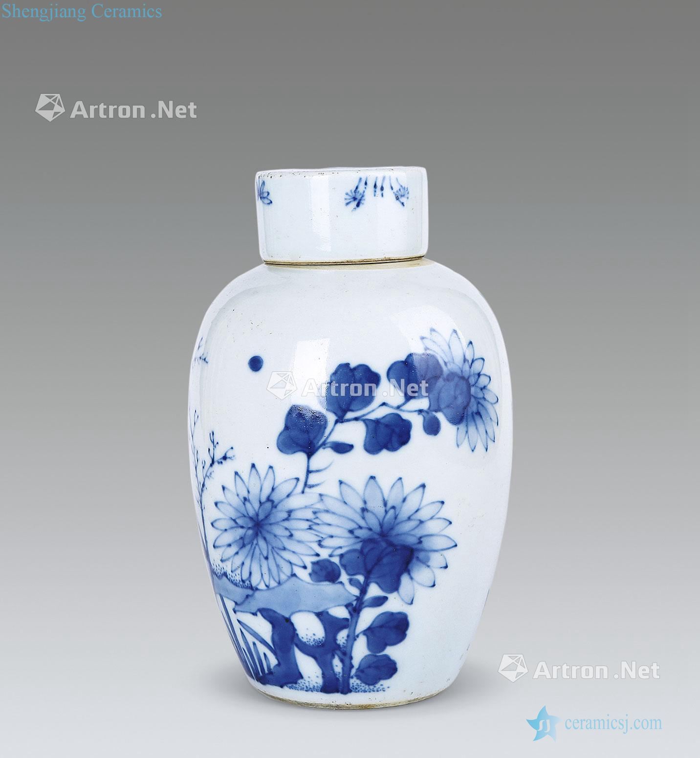 Ming Blue and white flowers cover tank