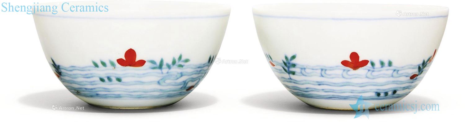 Qing in the eighteenth century 鬪 color out of the water fish grain cup (a)