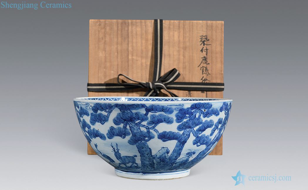 Qing guangxu Blue and white deer crane with a large bowl of spring