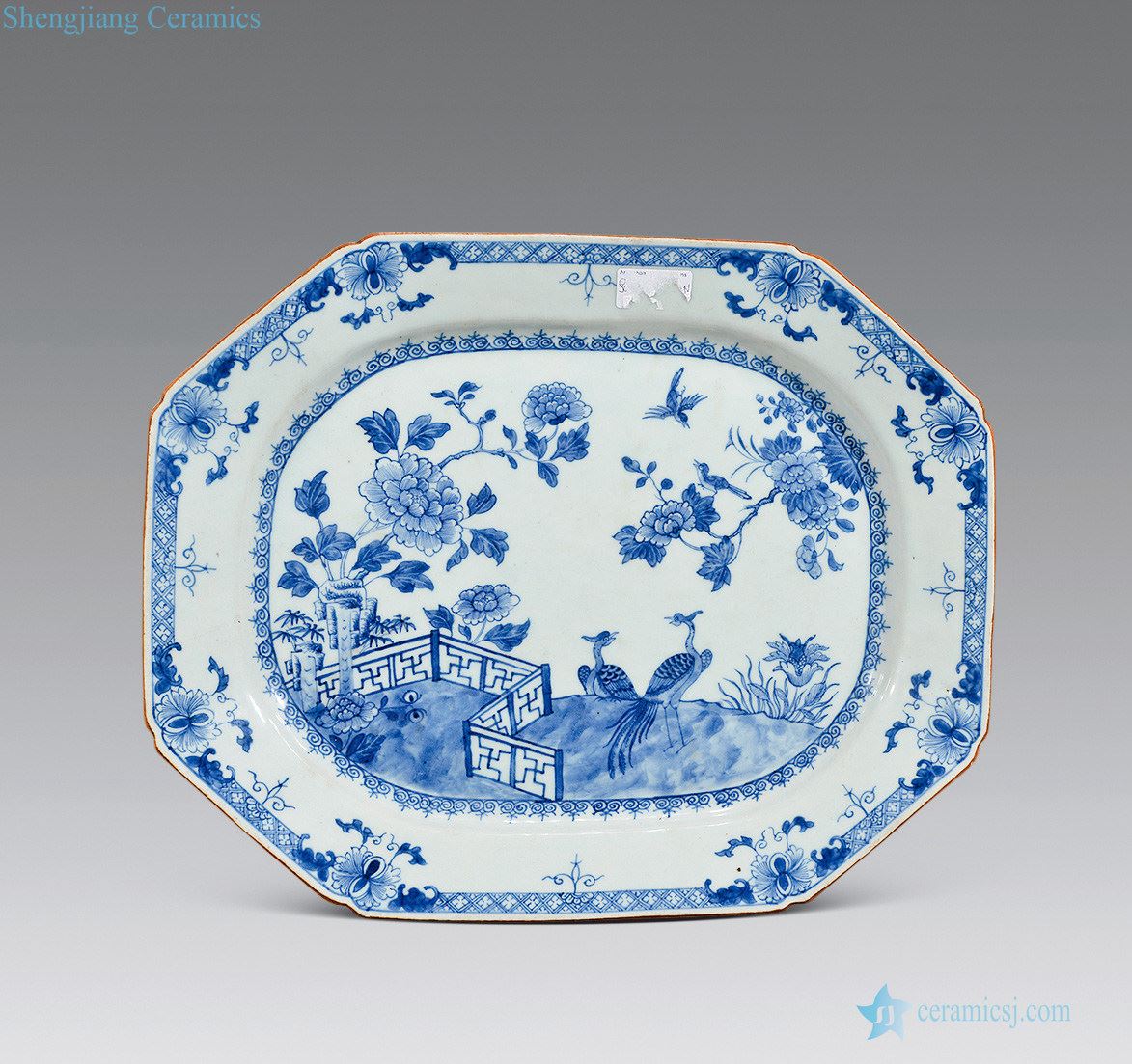 Qing qianlong Blue and white flower on disk