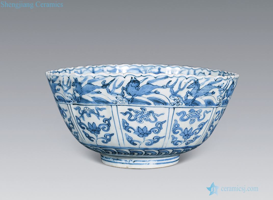 Ming wanli Blue and white landscape seahorses green-splashed bowls