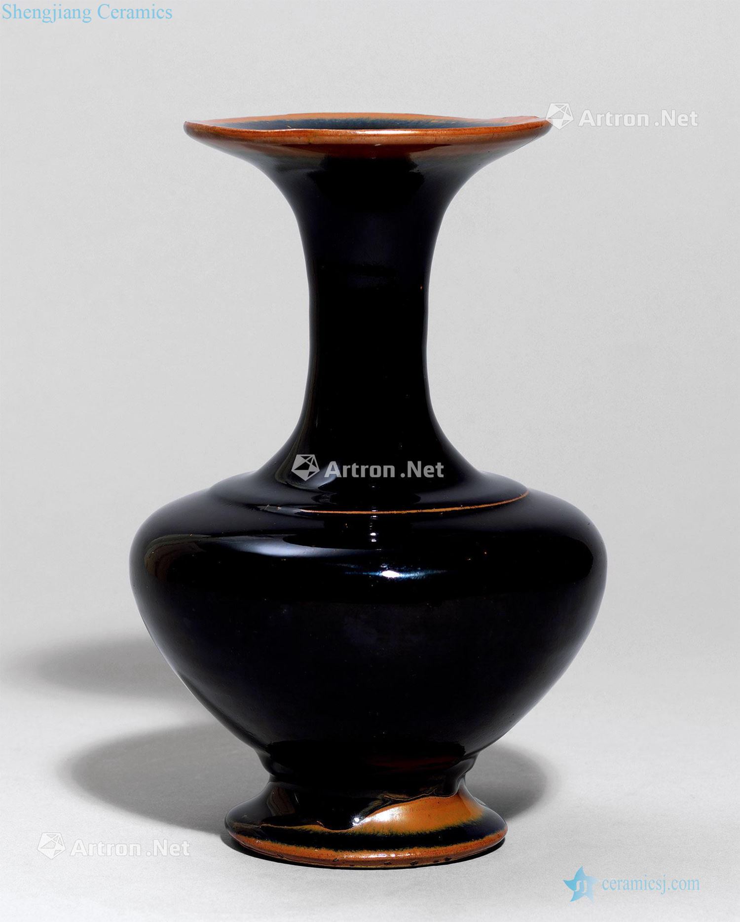 The song dynasty Yao state kiln black glazed flask