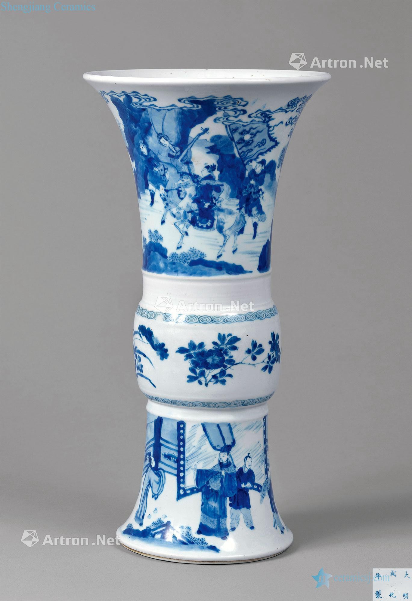The qing emperor kangxi Blue and white flower vase with zhaojun play diagram
