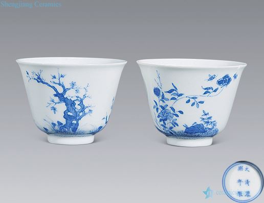 Qing dynasty blue-and-white flora cup (a)
