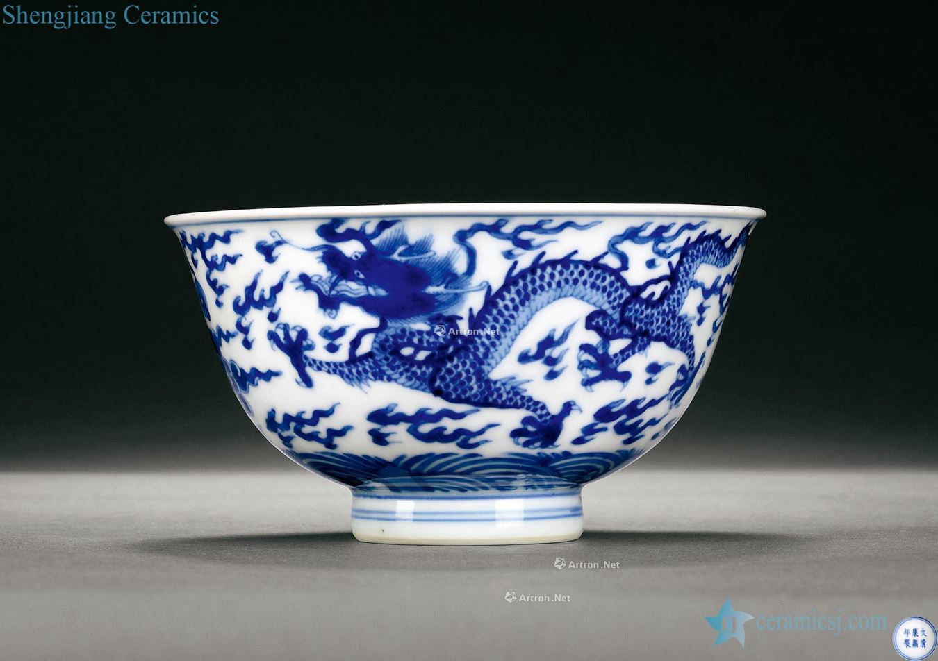 The qing emperor kangxi Blue and white beads YunLongWen bowl