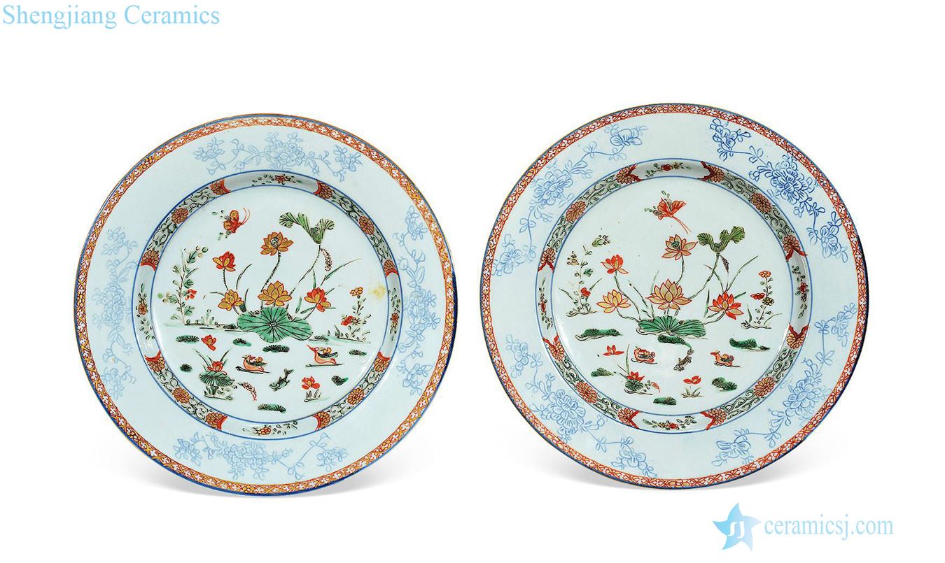 The qing emperor kangxi colorful lotus pond yuanyang plate (a)