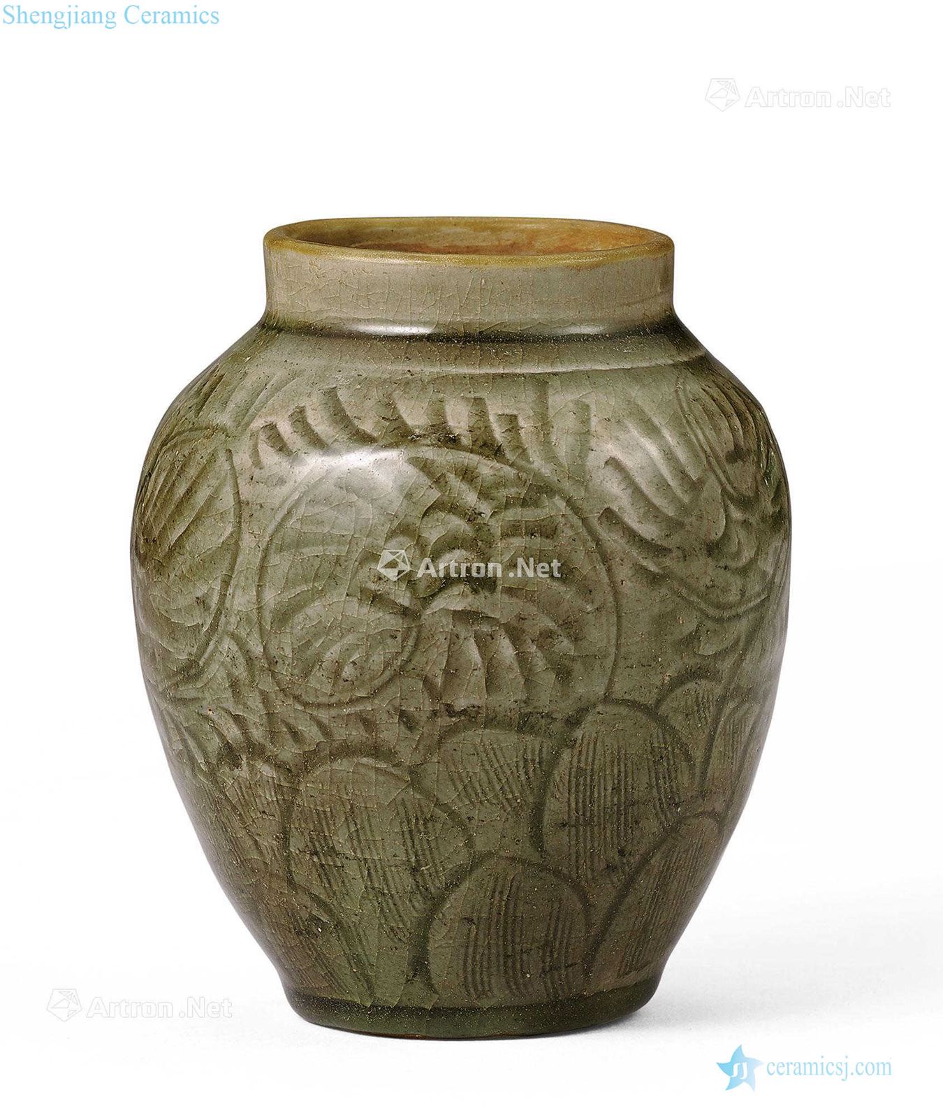 The song dynasty Yao state green glazed carved bao facies pattern cans