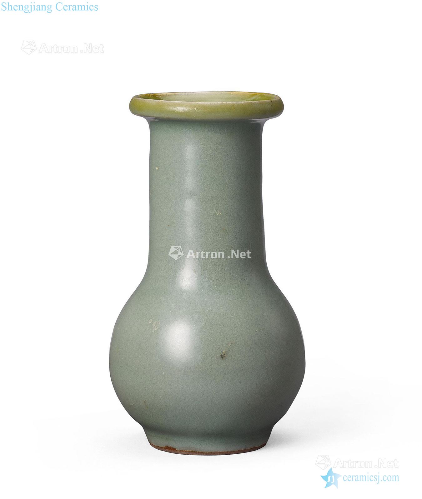 The song dynasty Longquan celadon long drum abdomen bottle neck