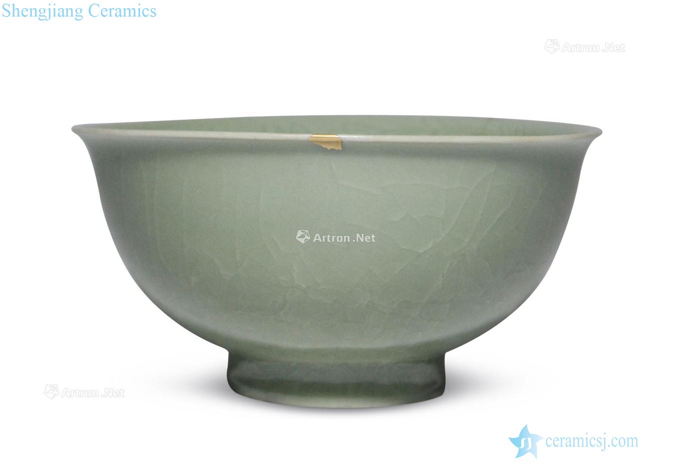Ming Longquan celadon lotus green-splashed bowls