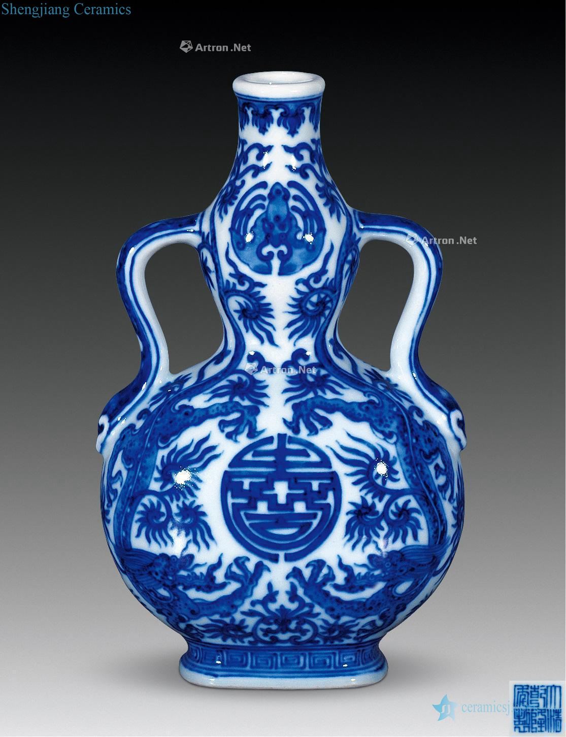 Qing qianlong Blue and white ssangyong plate life of ruyi gourd bottle