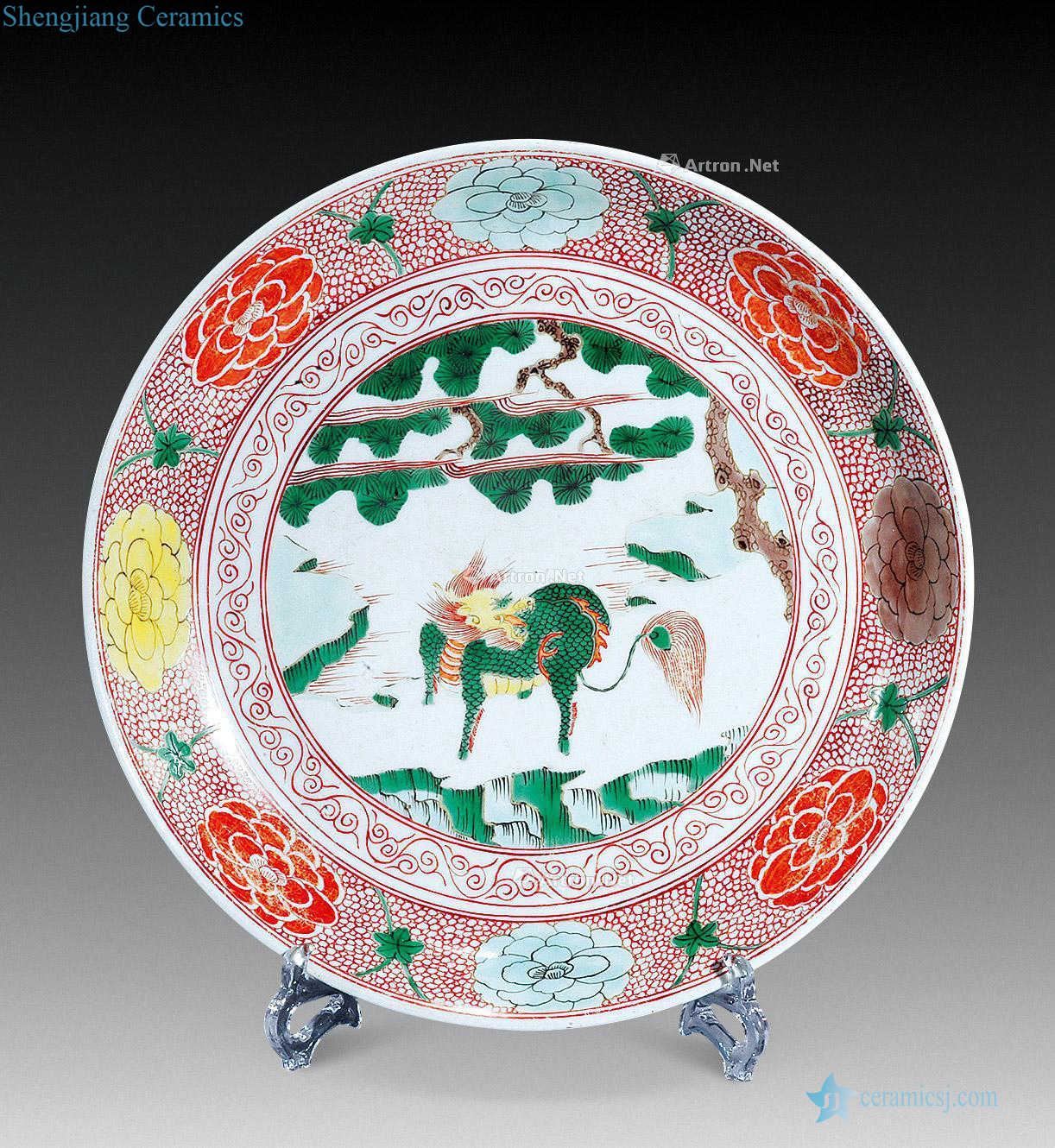 Qing daoguang Kirin peony plate colorful brocade