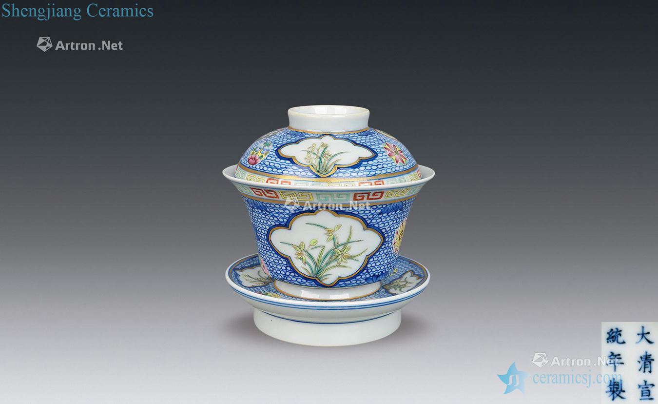 Qing xuantong Blue and white enamel medallion flowers green-splashed bowls