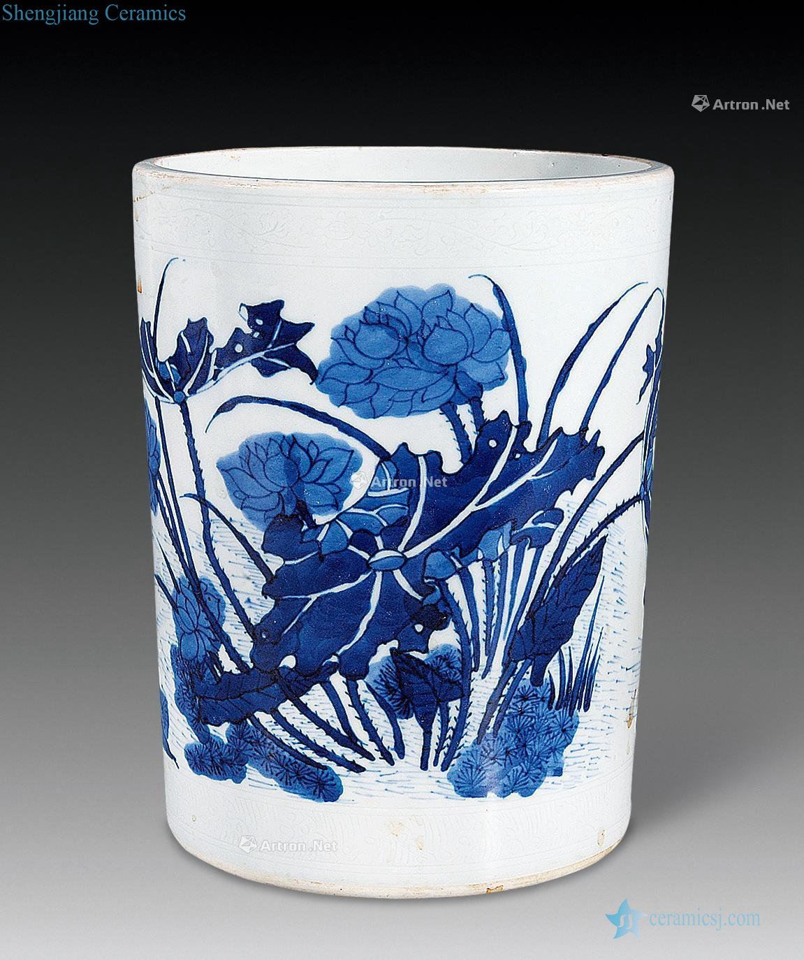 Blue and white lotus pond LuYan pen container