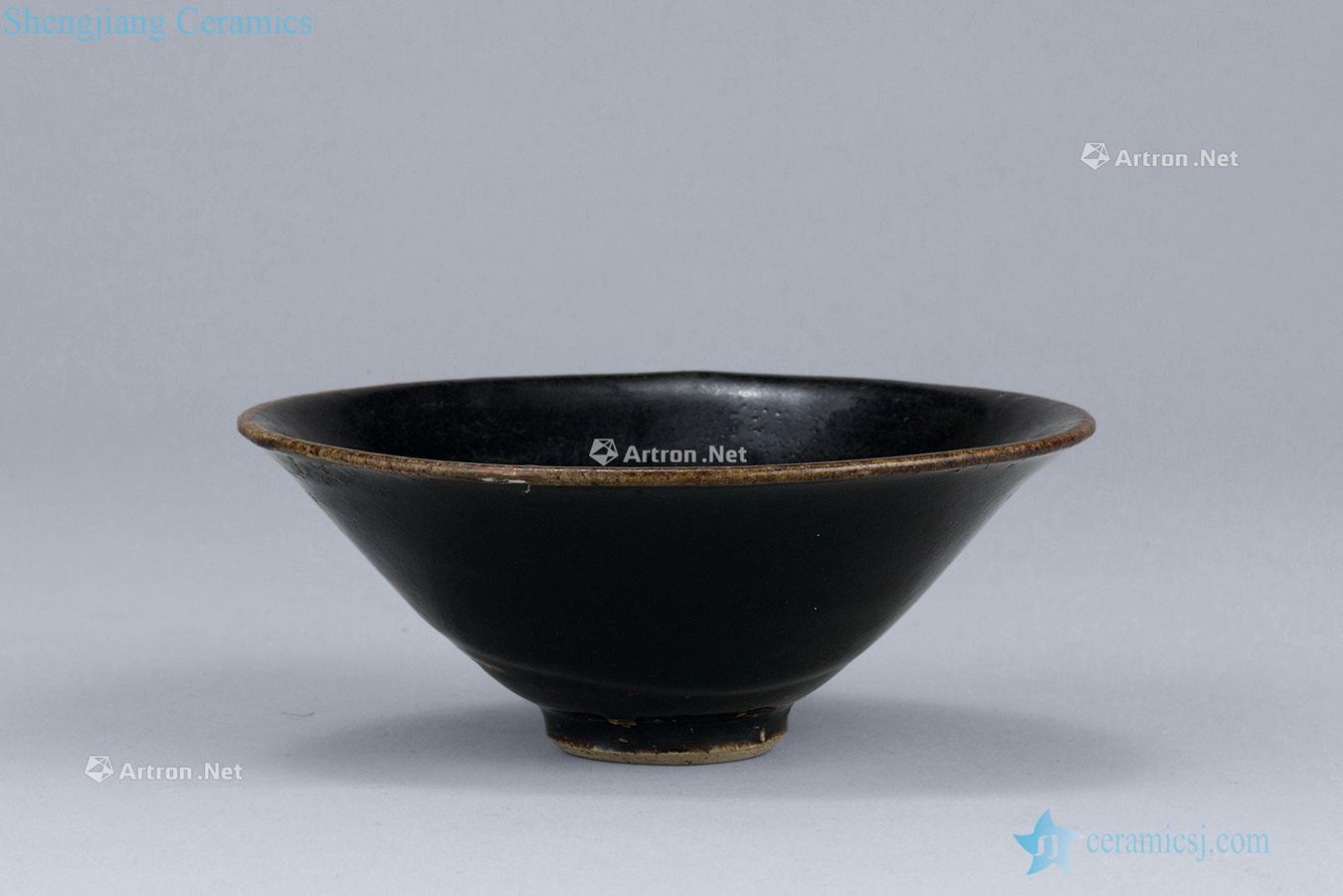 The southern song dynasty (1127-1127) temmoku hat to bowl