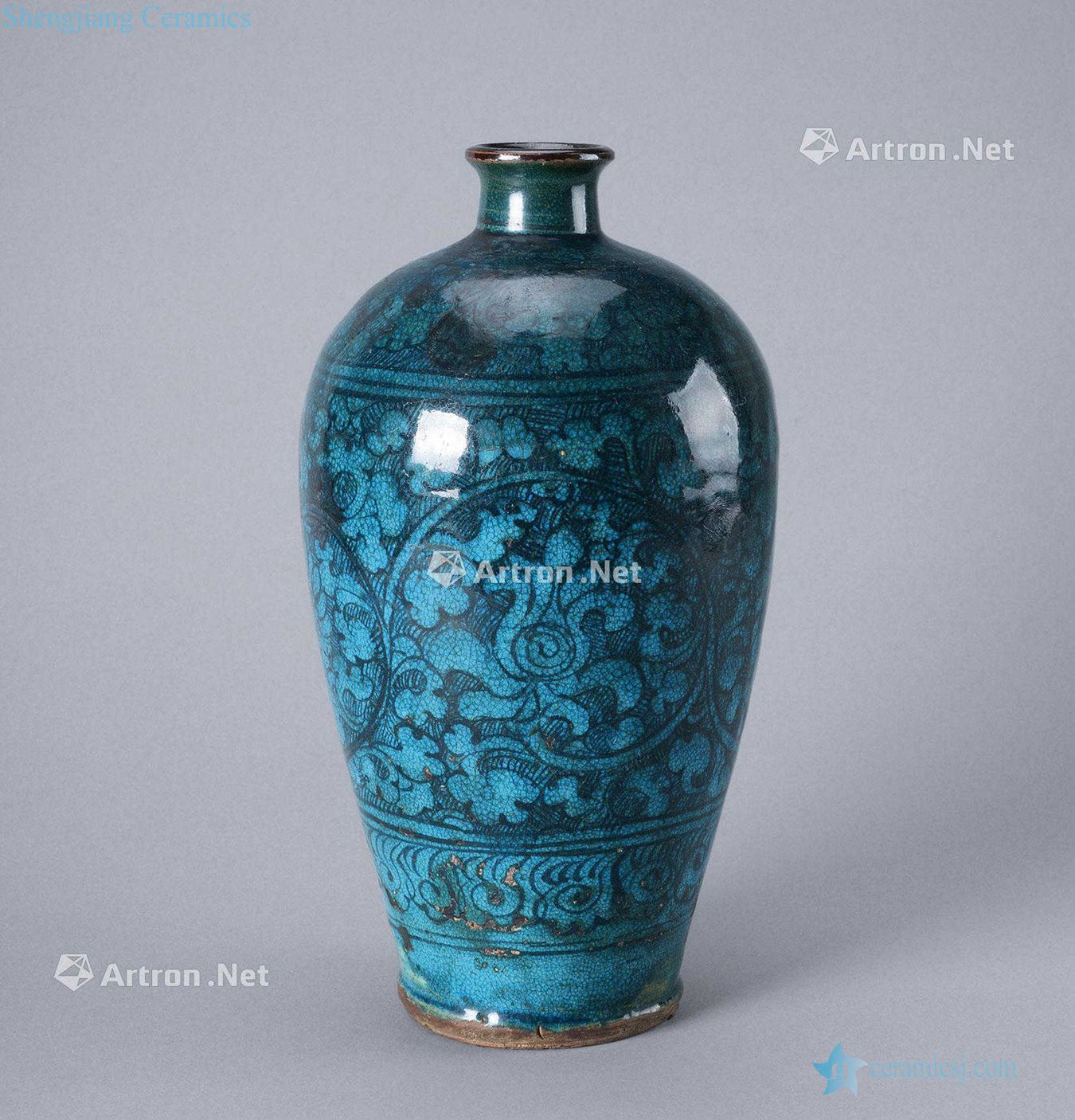 Yuan dynasty (1279-1368), blue glaze lotus flower grain mei bottle