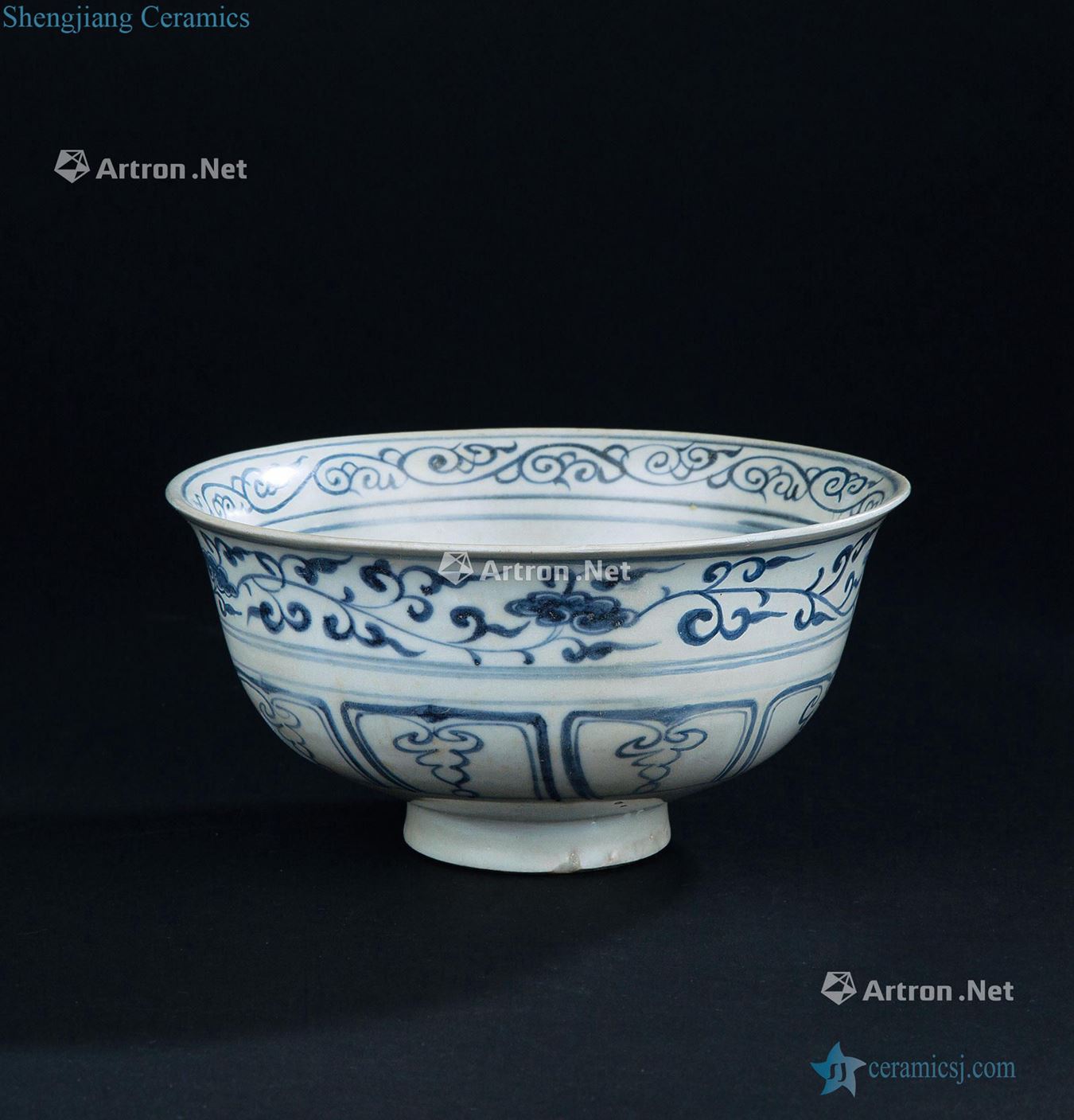 The yuan dynasty (1279-1368) blue and white flower green-splashed bowls