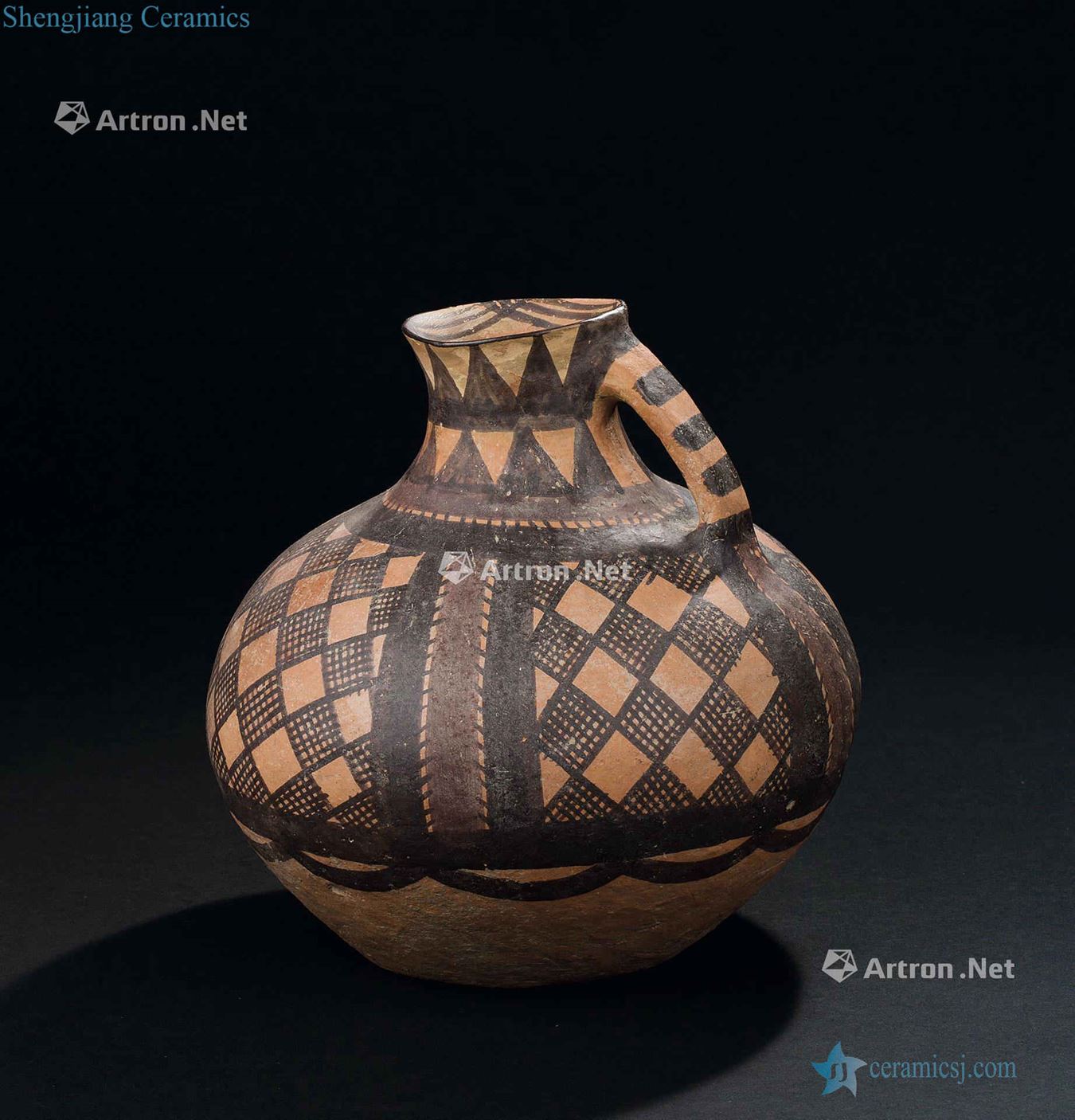 Yangshao culture (5000-3000 b.c) painted pottery plaid ewer