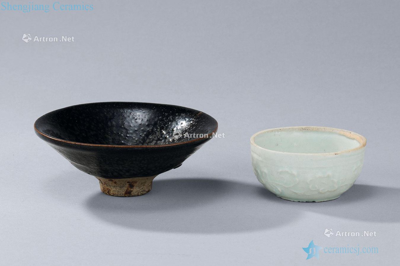 Song dynasty (960-1279), a shadow blue flower grain cup of oil droplets temmoku bowl with two things (group a)