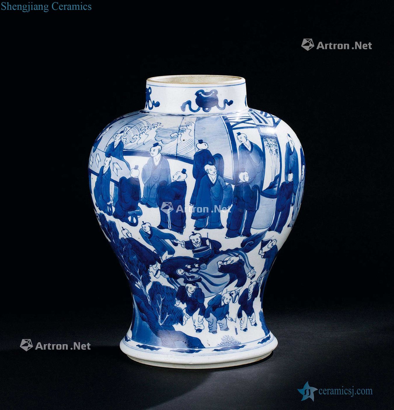 The qing emperor kangxi (1662-1722) blue and white characters grain tank