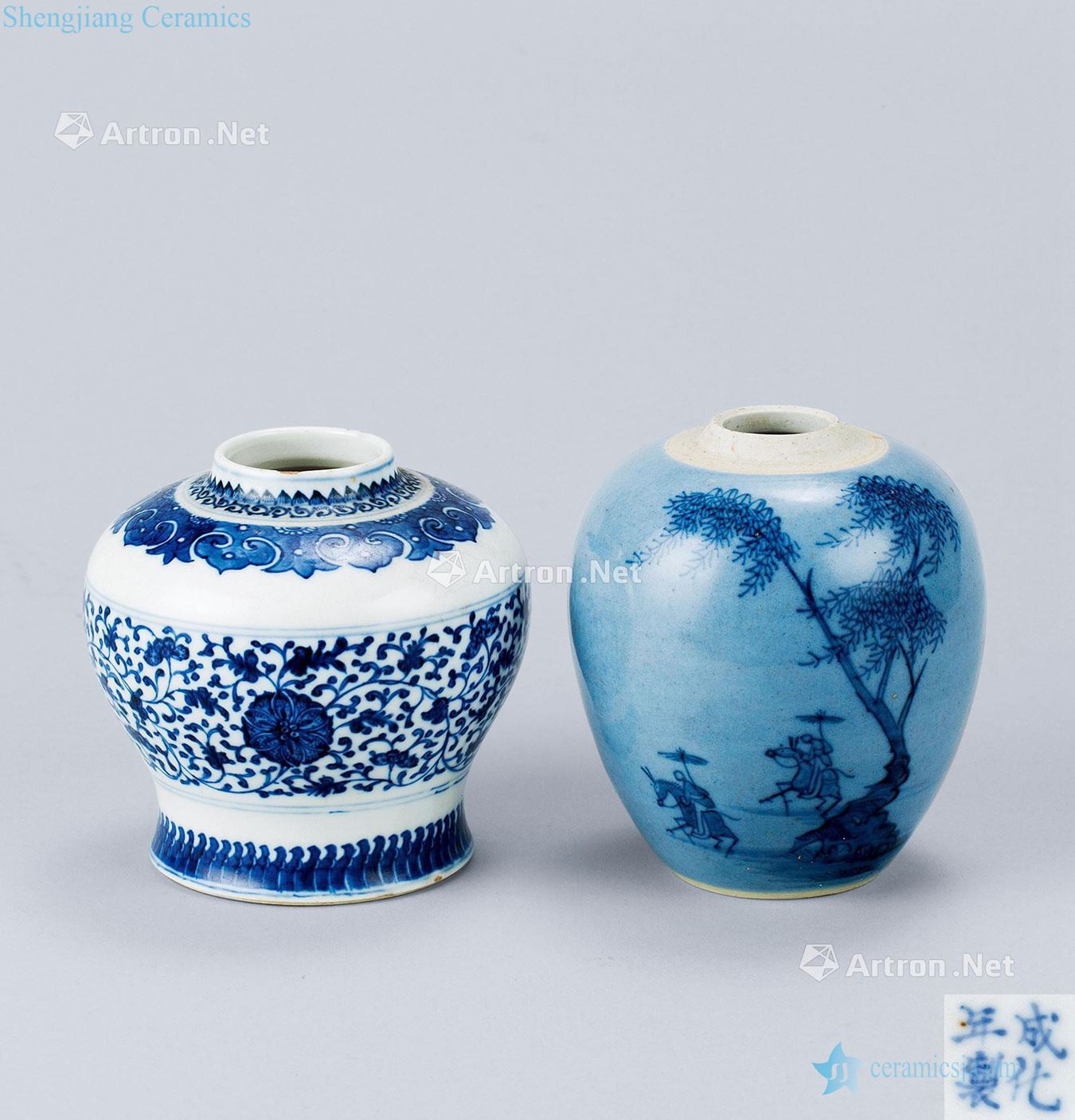 In the qing dynasty (1644-1911) blue and white tie up lotus flower pot character lines can two things (group a)