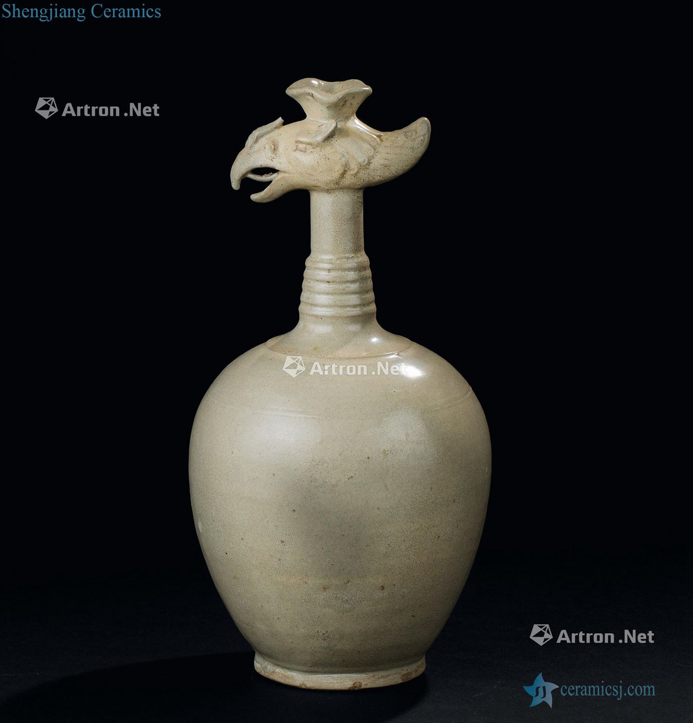 The tang dynasty (618-907), white porcelain pot of tail